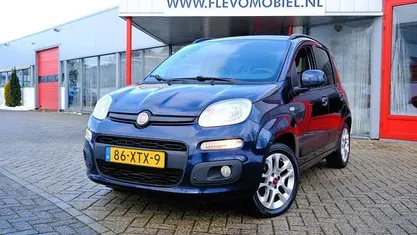 Gebruikt 2012 Fiat Panda Lounge Hatchback | € 4.650 (Eerlijke prijs)