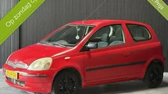 Rood Gebruikt 2002 Toyota Yaris Sol Hatchback | € 2.999 (Eerlijke prijs)