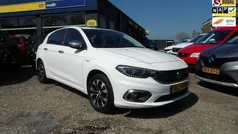 Wit Gebruikt 2019 Fiat Tipo Mirror Hatchback | € 12.495 (Eerlijke prijs)