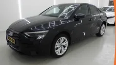 Zwart Gebruikt 2022 Audi A3 Advanced Sedan | € 19.990 (Super prijs)