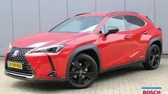 Rood Gebruikt 2021 Lexus UX 250h Business Edition SUV | € 28.950 (Eerlijke prijs)
