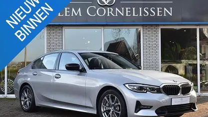 Occasion 2019 BMW 330 Executive Sedan | € 25.950 (Goede deal)