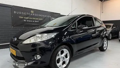 Zwart Gebruikt 2010 Ford Fiesta Titanium Hatchback | € 3.995 (Eerlijke prijs)