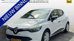 Wit Gebruikt 2016 Renault Clio IV Authentique Hatchback | € 7.890 (Eerlijke prijs)