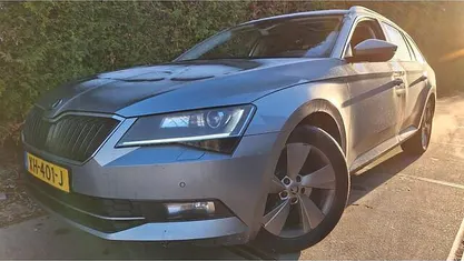 Gebruikt 2019 Skoda Superb Clever Stationwagen | € 9.900 (Goede deal)