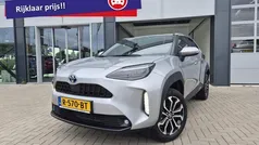 Grijs Gebruikt 2022 Toyota Yaris Cross Edition SUV | € 26.799 (Goede deal)