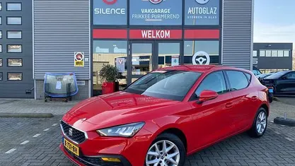 Occasion 2020 Seat Leon Reference Hatchback | € 13.950 (Super prijs)