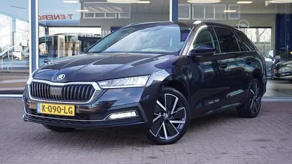 Occasion Skoda Octavia Business Line 150 PK (110 kW) 2020 Zwart Stationwagen