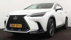Wit Gebruikt 2022 Lexus NX450h+ Executive Line SUV | € 57.945 (Eerlijke prijs)