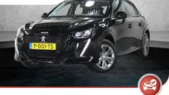 Zwart Gebruikt 2022 Peugeot e-208 Allure Hatchback | € 18.425 (Eerlijke prijs)