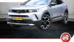 Grijs Gebruikt 2022 Opel Mokka Ultimate SUV | € 22.325 (Eerlijke prijs)