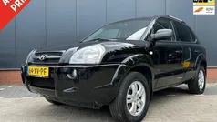 Zwart Gebruikt 2007 Hyundai Tucson Dynamiq SUV | € 4.495 (Eerlijke prijs)