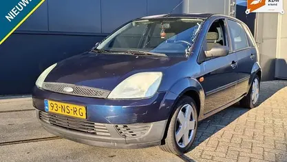 Gebruikt 2004 Ford Fiesta Ambiente Hatchback | € 1.799 (Eerlijke prijs)