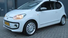 Wit Gebruikt 2012 VW up! high up! Hatchback | € 5.950 (Eerlijke prijs)