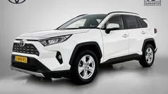 Wit Gebruikt 2020 Toyota RAV4 Active SUV | € 29.945 (Eerlijke prijs)