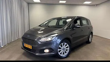Gebruikt 2017 Ford S-MAX Titanium MPV | € 19.945 (Eerlijke prijs)