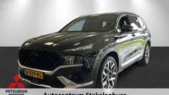 Zwart Gebruikt 2022 Hyundai Santa Fe Premium SUV | € 38.540 (Goede deal)