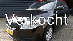 Zwart, metallic lak Gebruikt 2009 Skoda Fabia Hatchback | € 2.450 (Goede deal)
