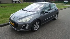 Grijs, metallic lak Gebruikt 2012 Peugeot 308 Hatchback | € 1.895 (Goede deal)