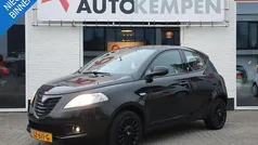 Zwart Gebruikt 2015 Lancia Ypsilon Hatchback | € 7.950 (Eerlijke prijs)