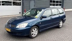 Blauw Gebruikt 2006 Mitsubishi Lancer Invite Stationwagen | € 1.250 (Goede deal)