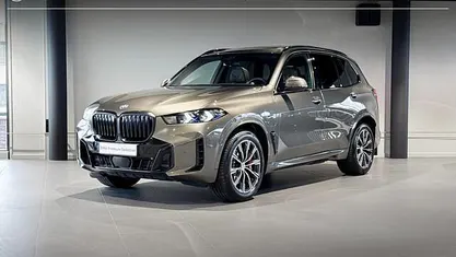 Gebruikt 2025 BMW X5 Performance SUV | € 99.900 (Eerlijke prijs)