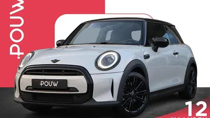 Wit Gebruikt 2022 Mini Cooper Business Hatchback | € 22.450 (Eerlijke prijs)