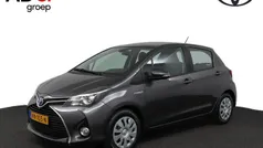 Gebruikt 2016 Toyota Yaris Hybrid Trend Hatchback | € 14.950 (Goede deal)