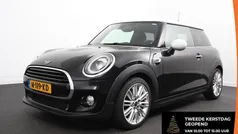 Zwart Gebruikt 2019 Mini Cooper Chili Hatchback | € 14.940 (Eerlijke prijs)
