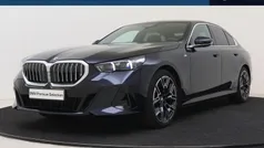 Zwart Gebruikt 2024 BMW 520 Executive Sedan | € 59.495