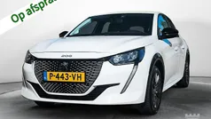 Wit Gebruikt 2022 Peugeot e-208 Active Hatchback | € 16.400 (Goede deal)