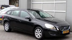 Gebruikt 2013 Volvo V60 R-Design Stationwagen | € 6.950 (Eerlijke prijs)
