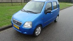 Blauw Gebruikt 2003 Suzuki Wagon R GL Hatchback | € 1.895 (Eerlijke prijs)