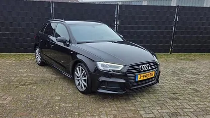 Occasion Audi A3 Sportback S-line plus 150 PK (110 kW) 2019 Zwart (metallic) Hatchback