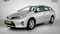 Grijs Gebruikt 2014 Toyota Auris Hybrid Stationwagen | € 13.445 (Eerlijke prijs)