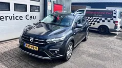 Grijs Gebruikt 2022 Dacia Sandero Comfort Hatchback | € 16.950 (Goede deal)