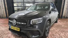 Zwart Gebruikt 2020 Mercedes GLB200 Business SUV | € 34.950 (Eerlijke prijs)