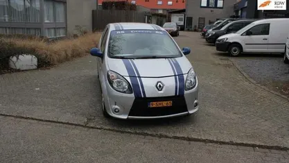 Grijs Gebruikt 2011 Renault Twingo Collection Hatchback | € 2.750 (Eerlijke prijs)
