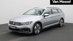 Zilver Gebruikt 2022 VW Passat Business Stationwagen | € 27.900 (Eerlijke prijs)