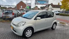 Beige Gebruikt 2006 Daihatsu Sirion Hatchback | € 1.295 (Eerlijke prijs)