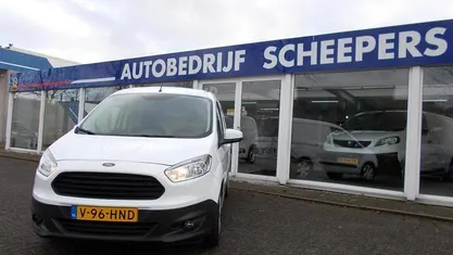 Gebruikt 2015 Ford Transit Sedan | € 7.250 (Eerlijke prijs)
