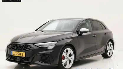 Zwart Occasion 2024 Audi S3 Sportback Sport Hatchback | € 53.445 (Eerlijke prijs)