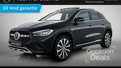 Zwart Occasion 2023 Mercedes GLA250 Premium SUV | € 39.900 (Eerlijke prijs)