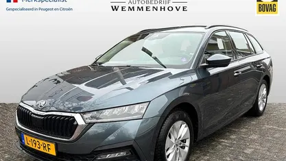 Occasion Skoda Octavia Ambition 2021 Grijs Stationwagen