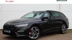 Zwart Gebruikt 2021 Skoda Octavia RS Stationwagen | € 28.950 (Eerlijke prijs)