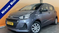 Grijs, metallic lak Gebruikt 2017 Hyundai i10 Hatchback | € 8.500 (Eerlijke prijs)
