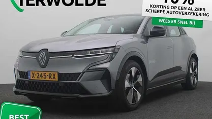 Gris schiste Occasion 2024 Renault Megane E-Tech Evolution Hatchback | € 25.945 (Eerlijke prijs)