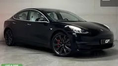 Zwart Gebruikt 2020 Tesla Model 3 Performance Sedan | € 23.950 (Goede deal)