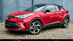 Rood Gebruikt 2023 Toyota C-HR SUV | € 31.450 (Eerlijke prijs)