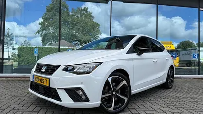 Occasion 2024 Seat Ibiza Business Hatchback | € 22.790 (Eerlijke prijs)